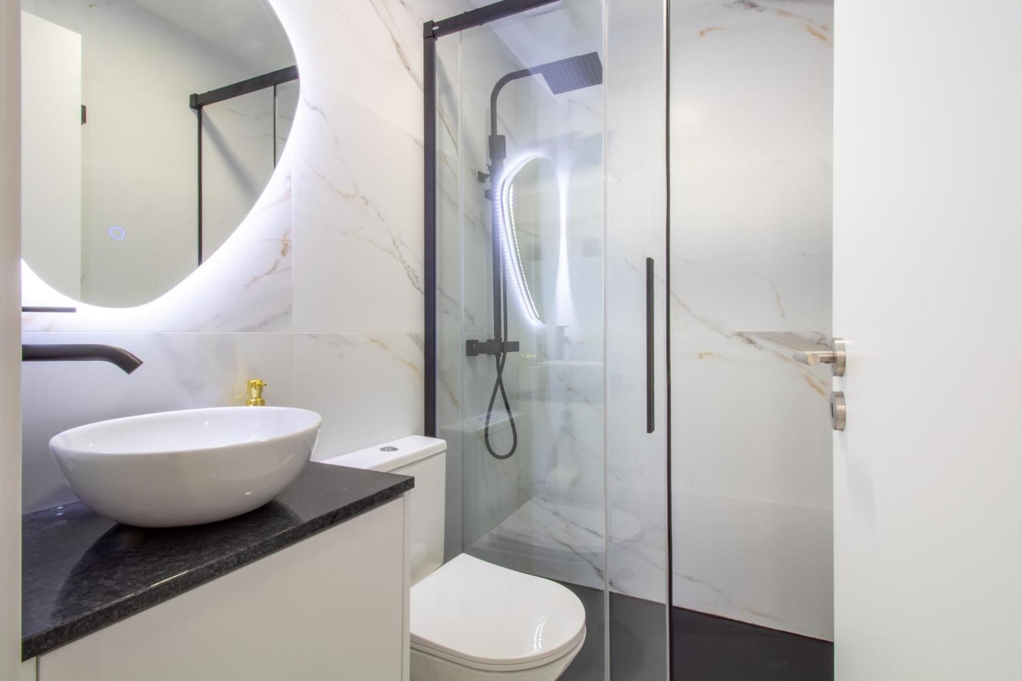 Quiet Duplex W Patio In Lapa By Lovelystay Apartamento Porto