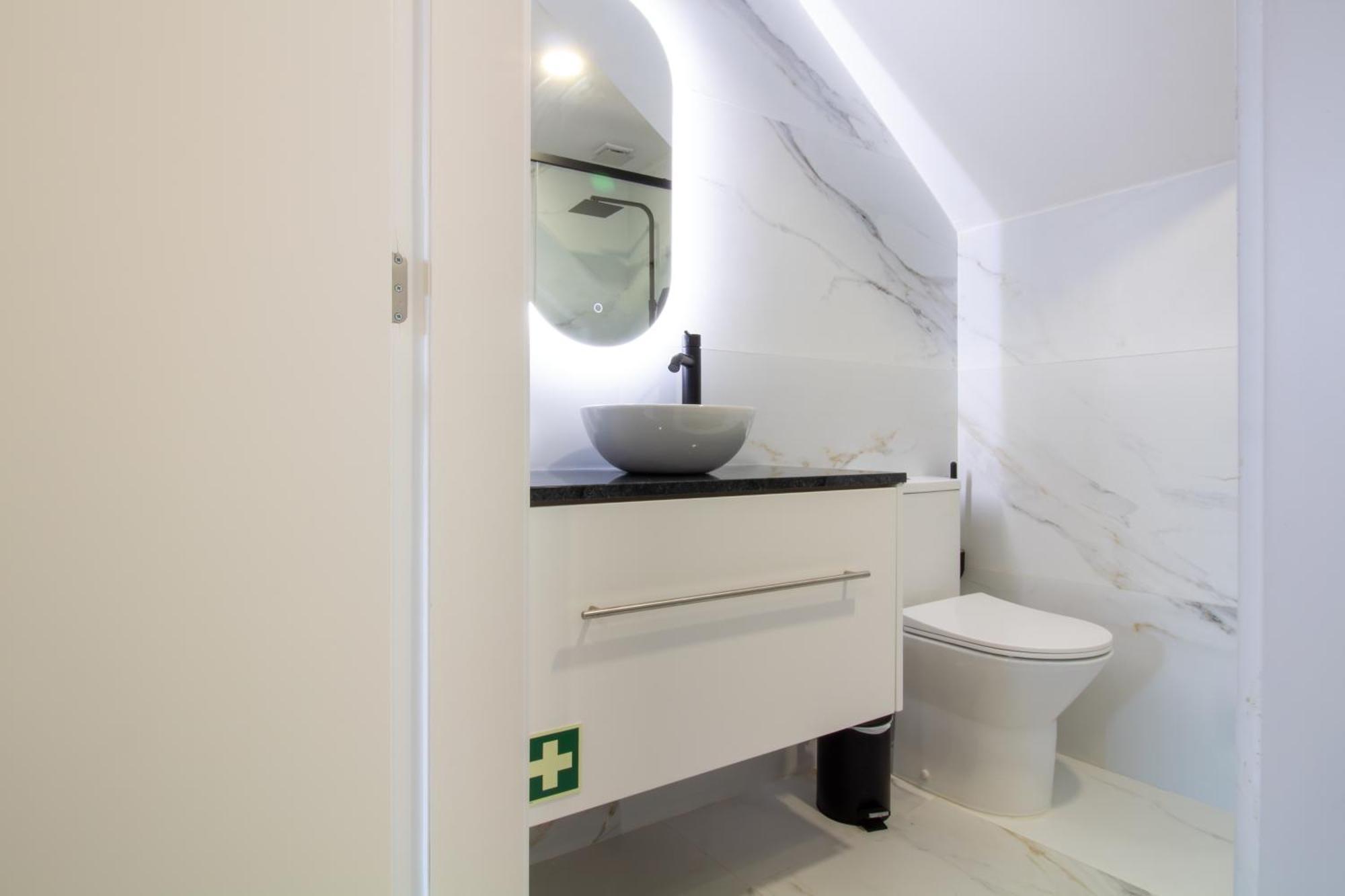 Apartament Quiet Duplex W Patio In Lapa By Lovelystay